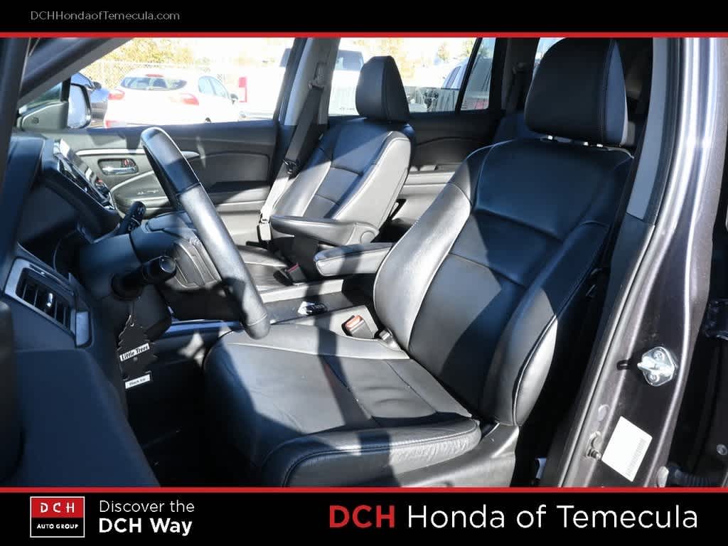 Thumbnail: 2022 Honda Pilot - 17