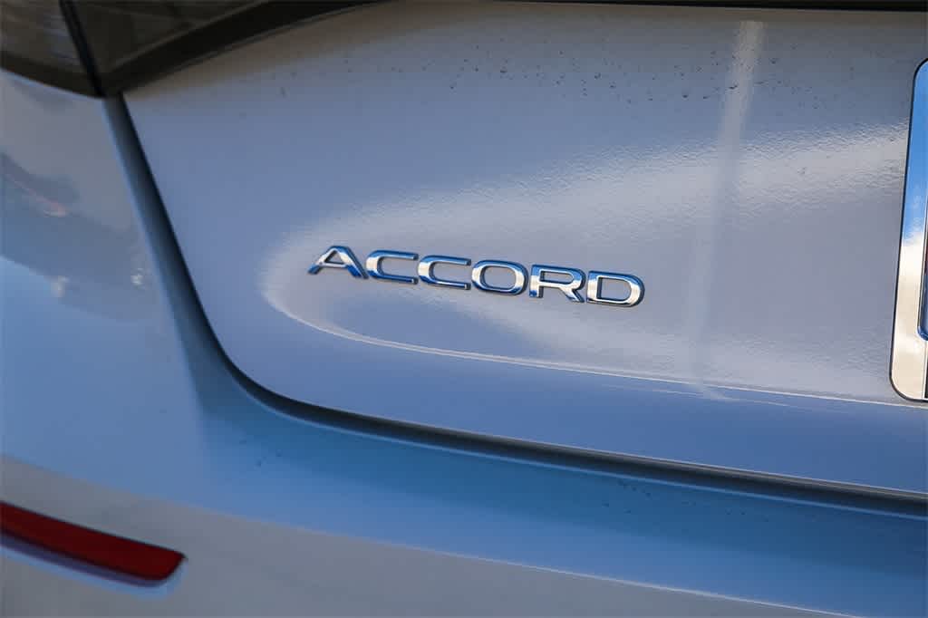 2025 Honda Accord LX 8