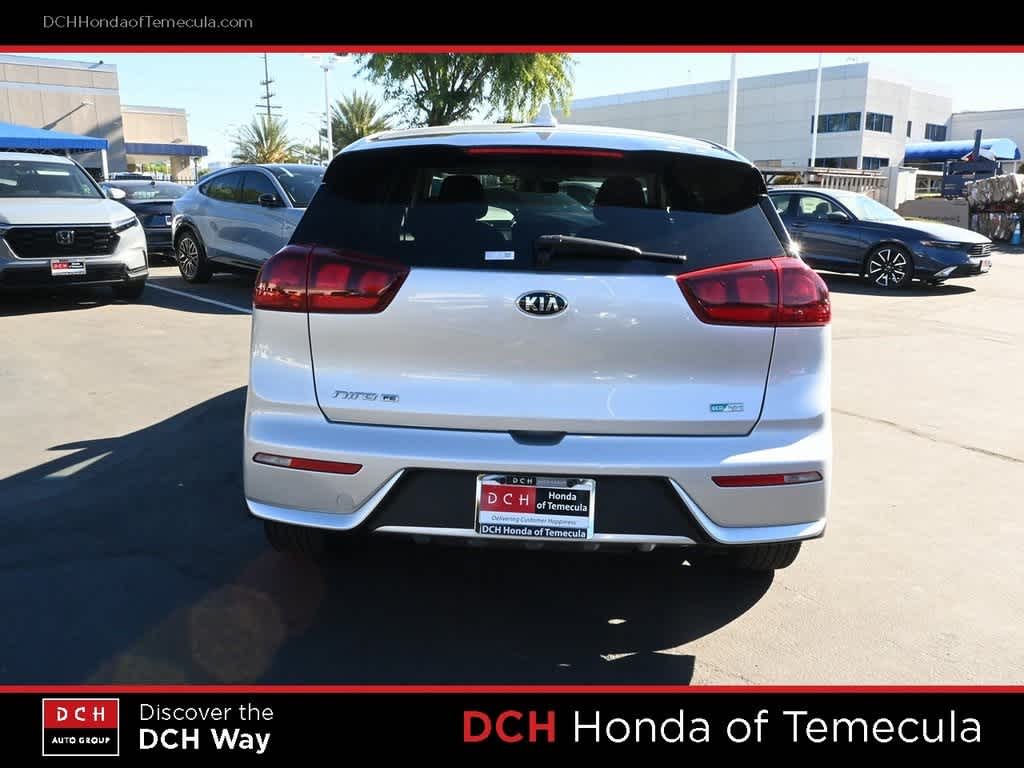 Thumbnail: 2017 Kia Niro - 6