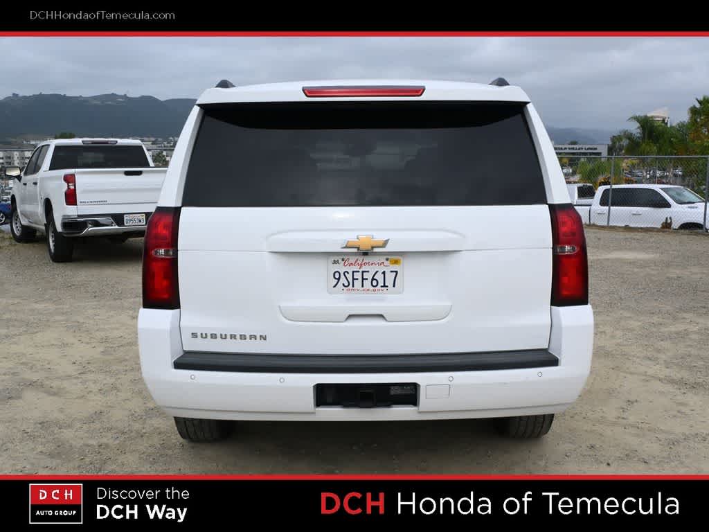 Thumbnail: 2019 Chevrolet Suburban - 6