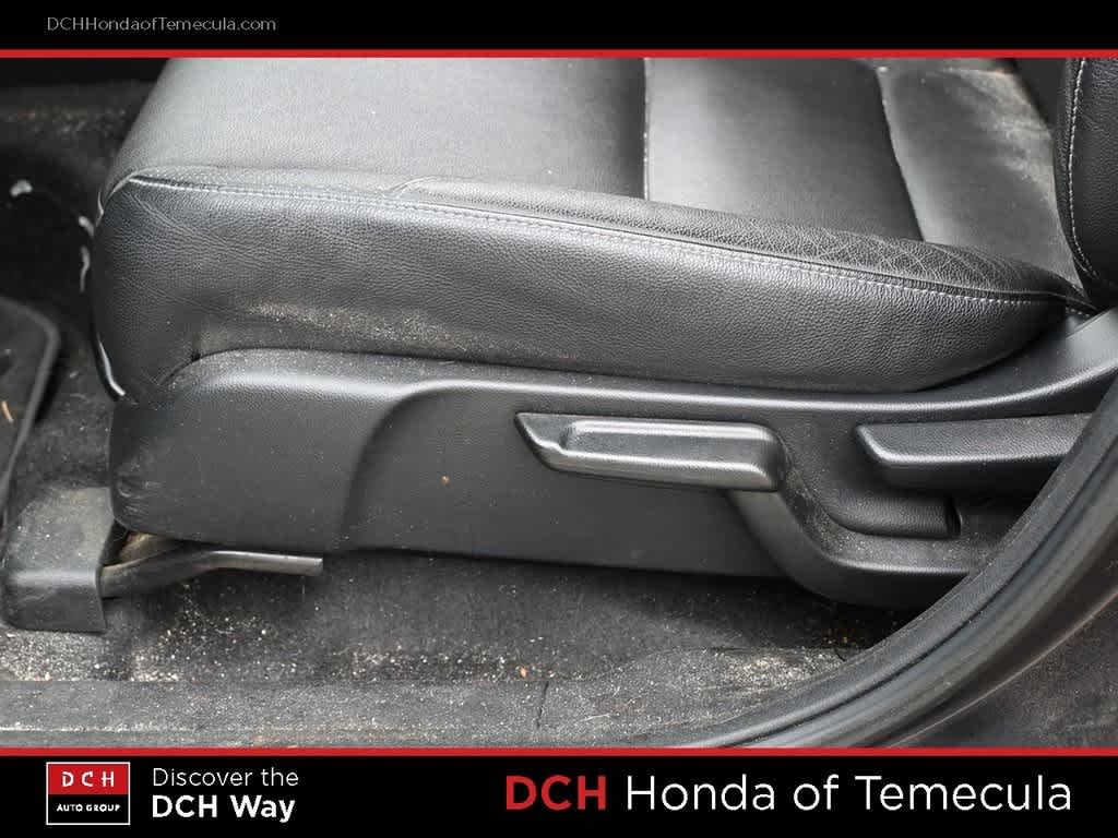 Thumbnail: 2016 Honda HR-V - 16