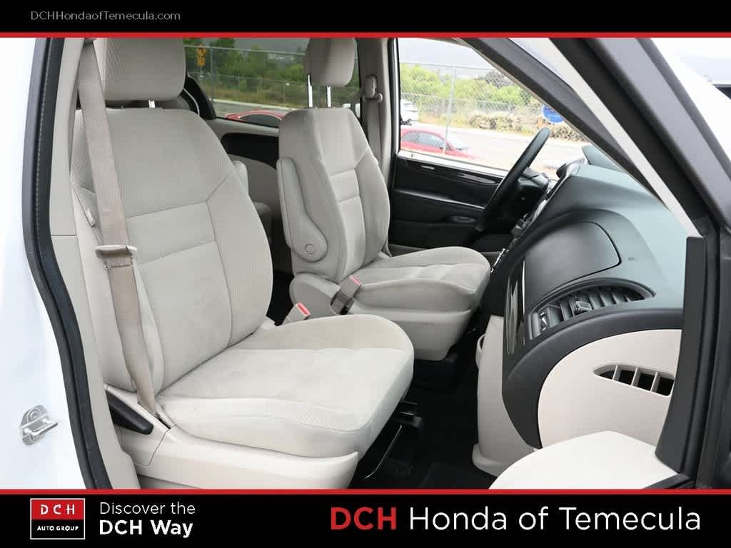 Thumbnail: 2019 Dodge Grand Caravan - 20