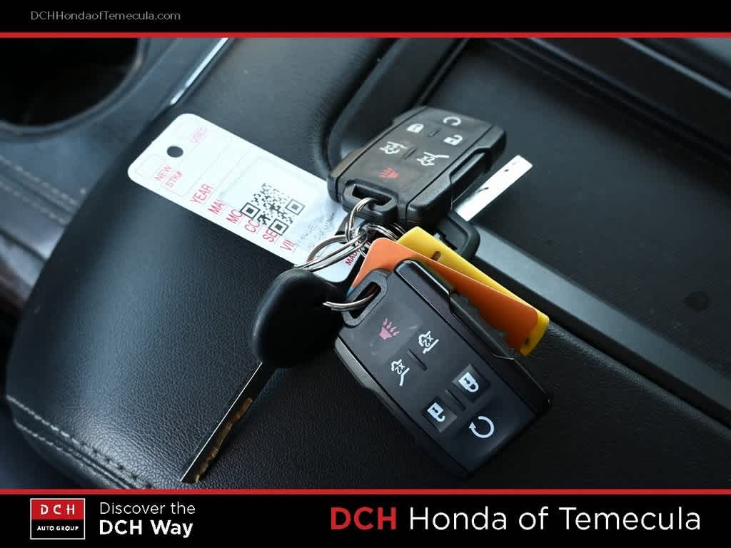 Thumbnail: 2020 Chevrolet Suburban - 8