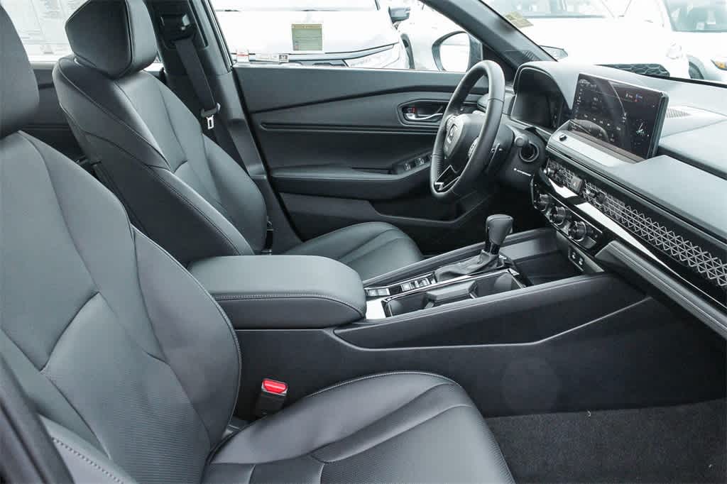 2025 Honda Accord Sport-L 18
