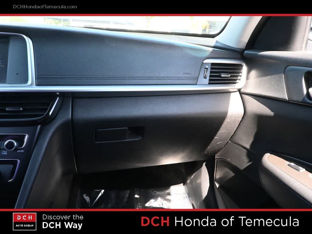 Thumbnail: 2020 Kia Optima - 14