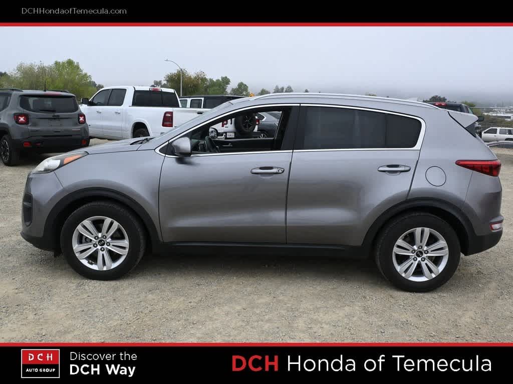 2017 Kia Sportage LX photo 3