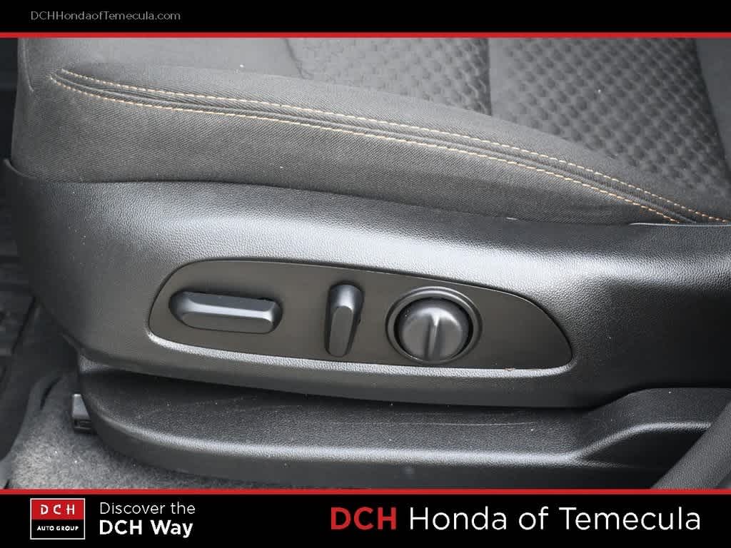 Thumbnail: 2020 GMC Terrain - 16