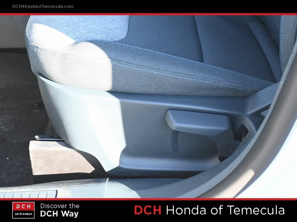 Thumbnail: 2025 Ford Maverick - 16