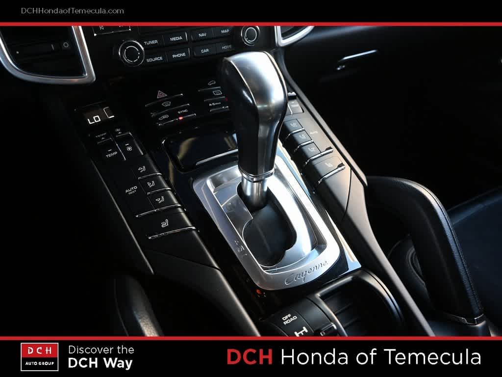 Thumbnail: 2017 Porsche Cayenne - 11