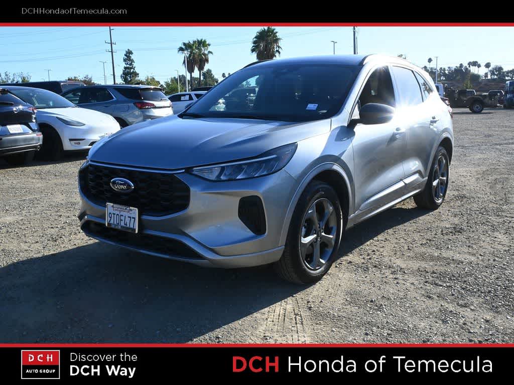 2024 Ford Escape ST-Line — photo 1 of 10
