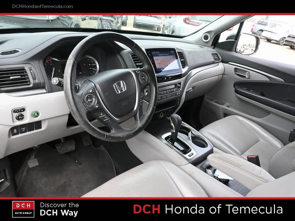 Thumbnail: 2017 Honda Ridgeline - 9
