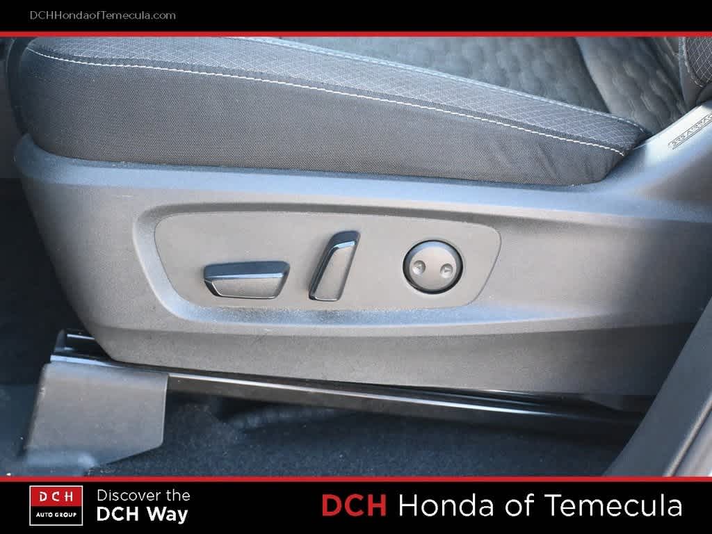 Thumbnail: 2024 Nissan Pathfinder - 16