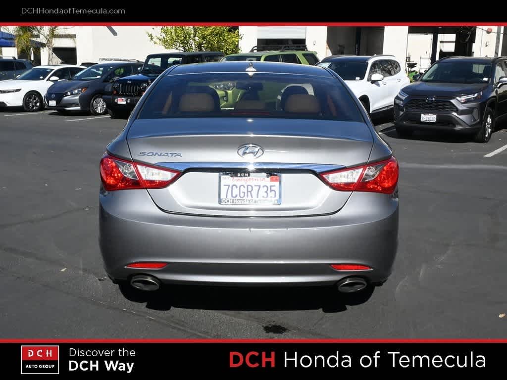 Thumbnail: 2013 Hyundai Sonata - 6