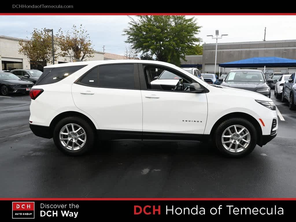 Thumbnail: 2022 Chevrolet Equinox - 5