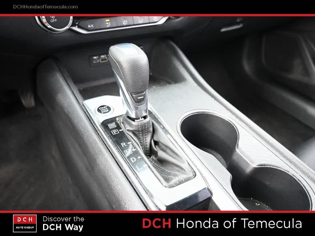 Thumbnail: 2020 Nissan Altima - 11