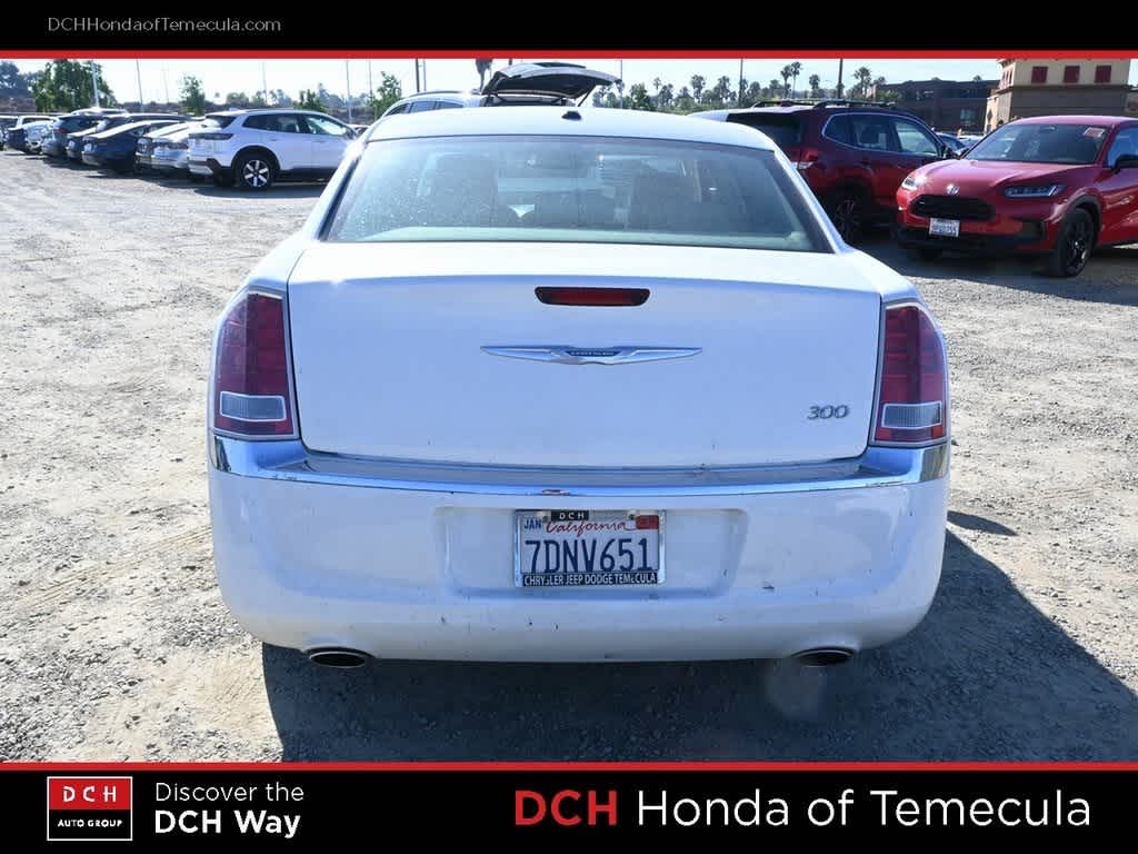 Thumbnail: 2013 Chrysler 300 - 6