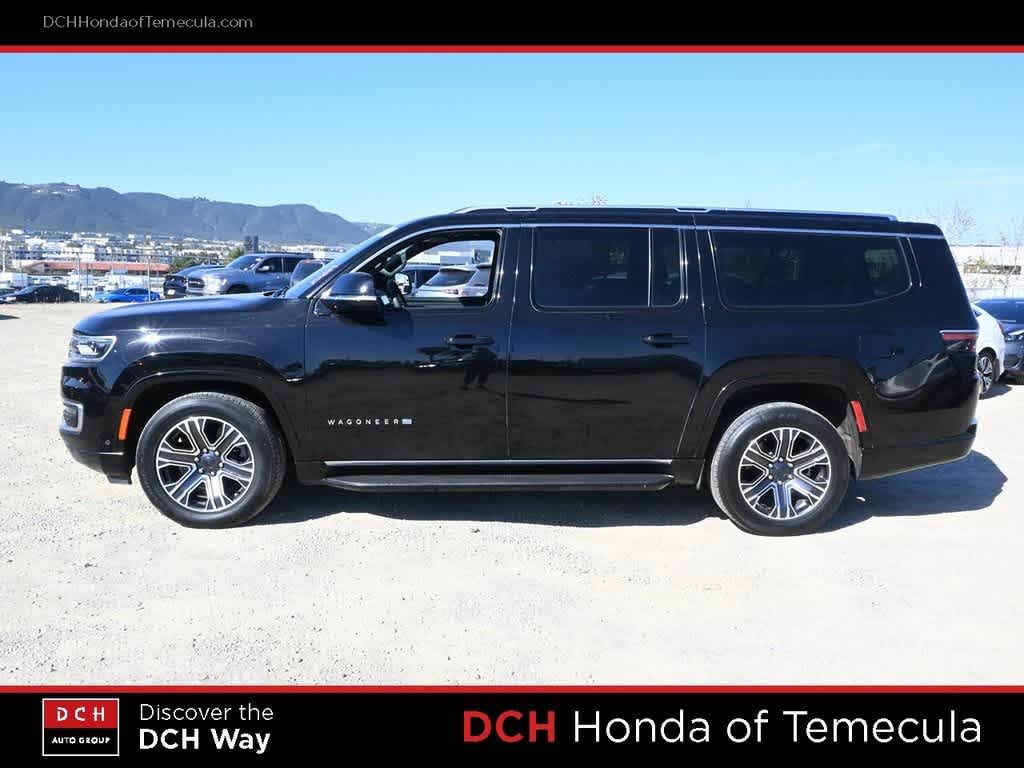 Thumbnail: 2024 Jeep Wagoneer - 4