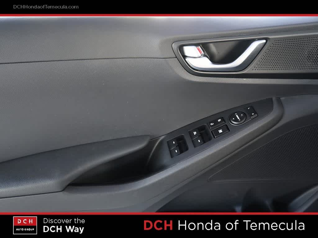 Thumbnail: 2019 Hyundai Ioniq - 16