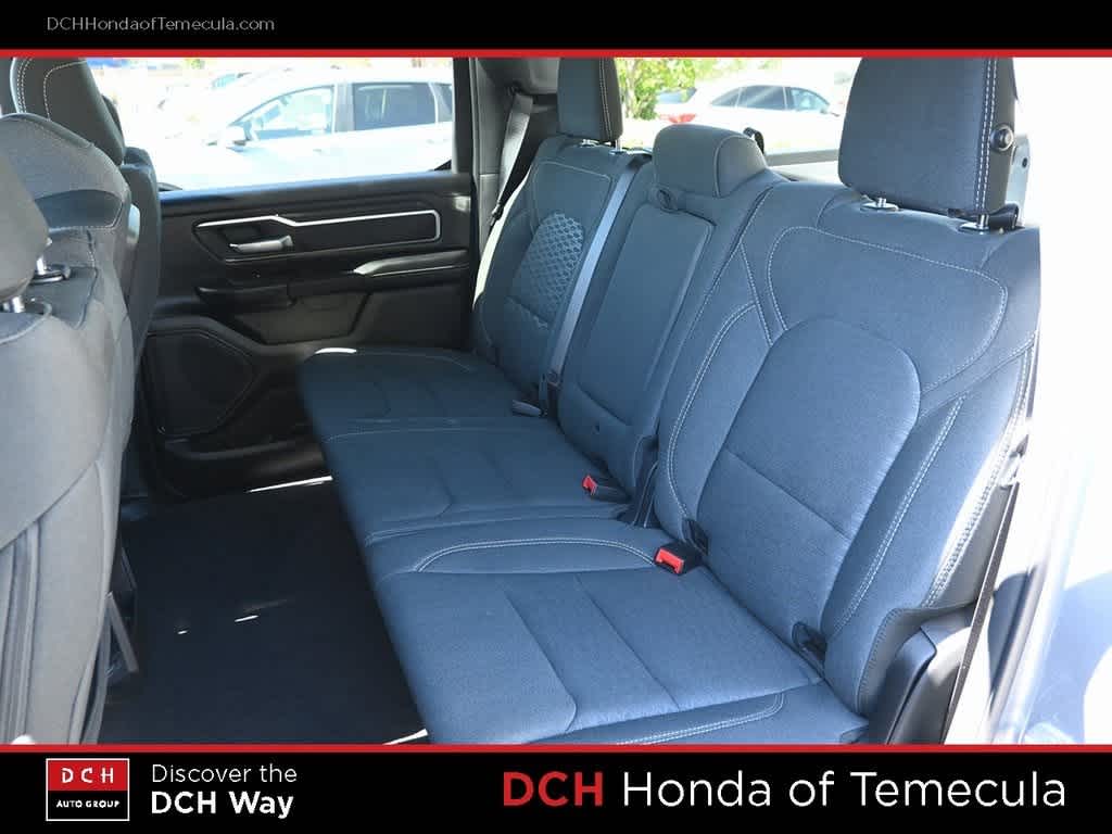 Thumbnail: 2025 RAM 1500 - 18