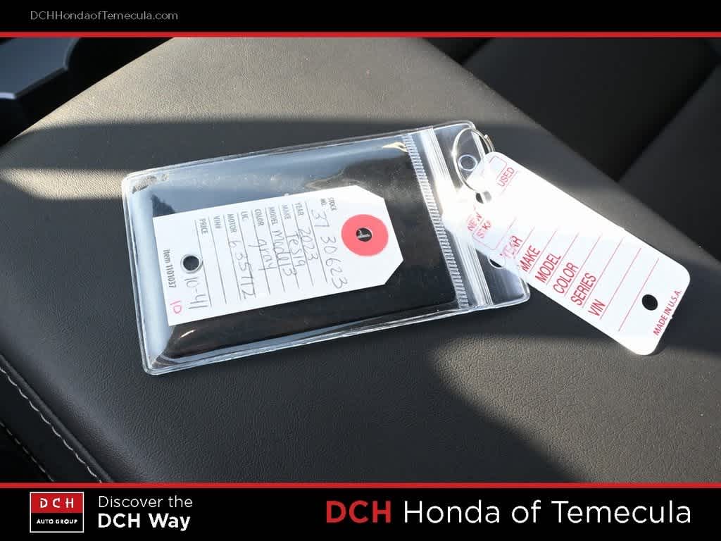 Thumbnail: 2023 Tesla Model 3 - 13