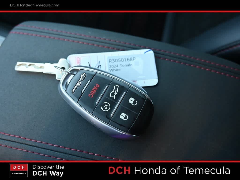 Thumbnail: 2024 Alfa Romeo Tonale - 15