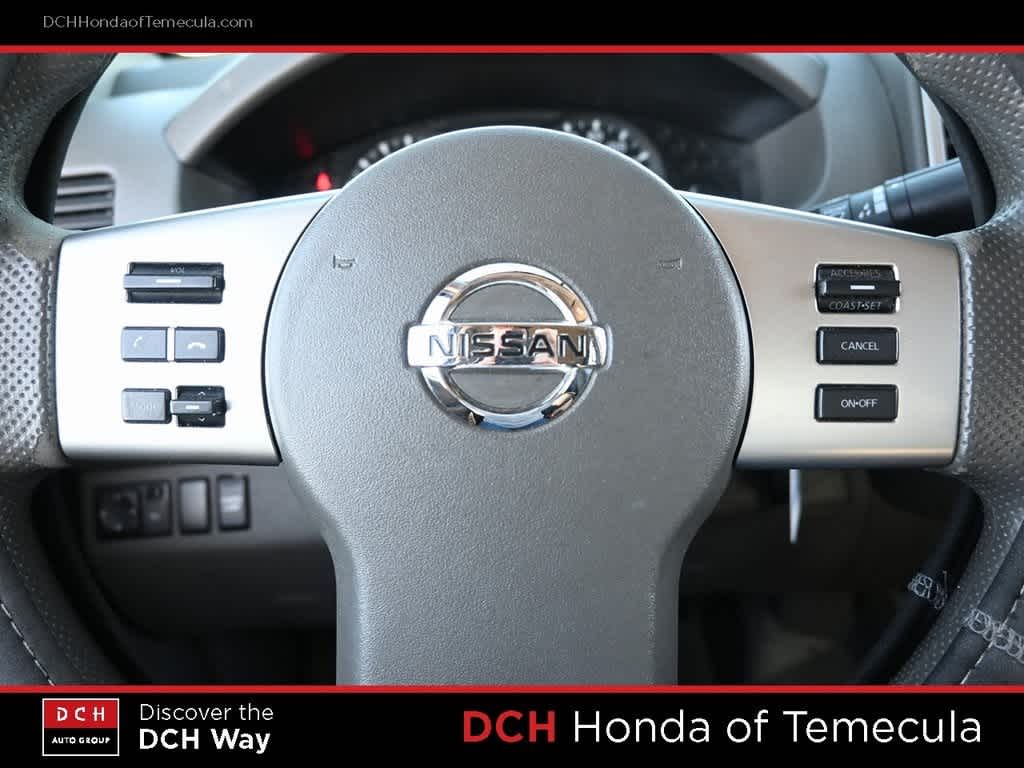 2016 Nissan Frontier  10