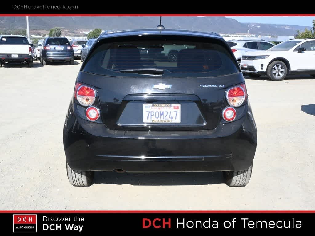 Thumbnail: 2016 Chevrolet Sonic - 6