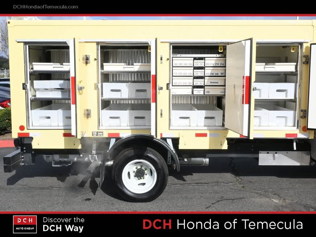 Thumbnail: 2022 Ford Econoline - 19