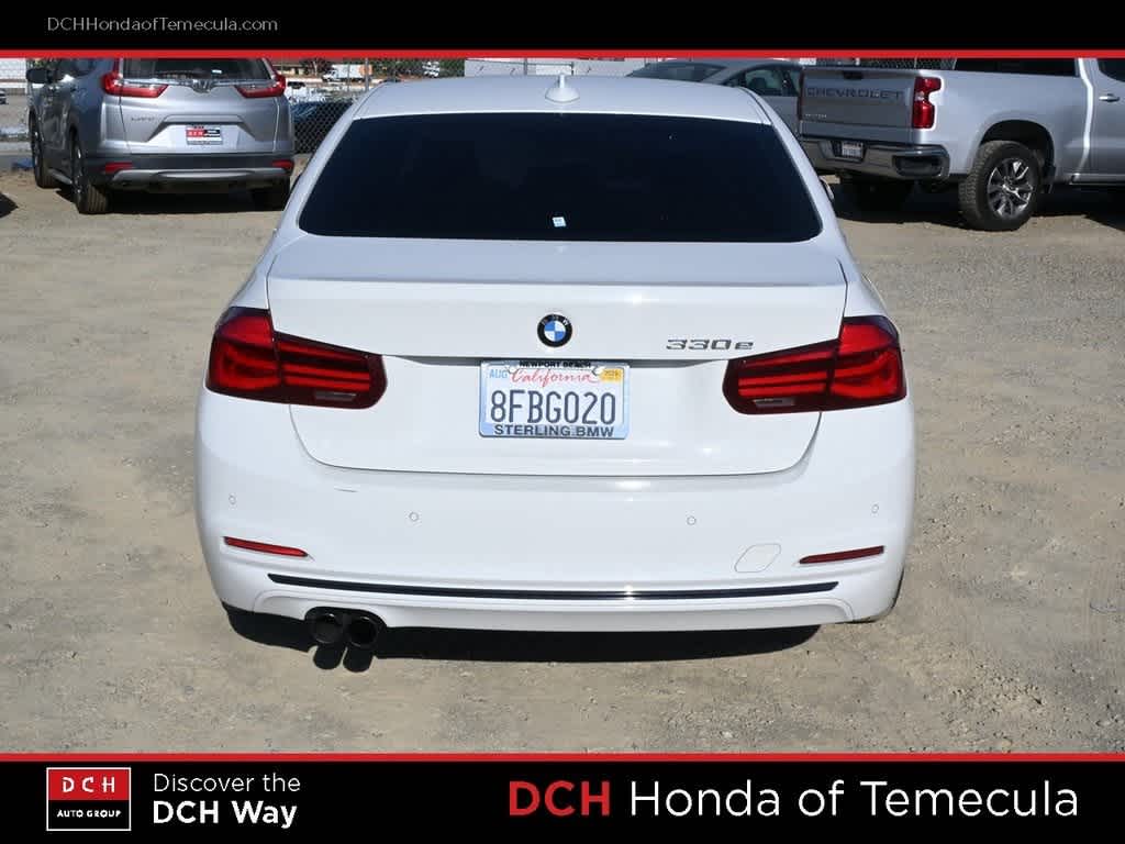 Thumbnail: 2018 BMW 3 Series - 6