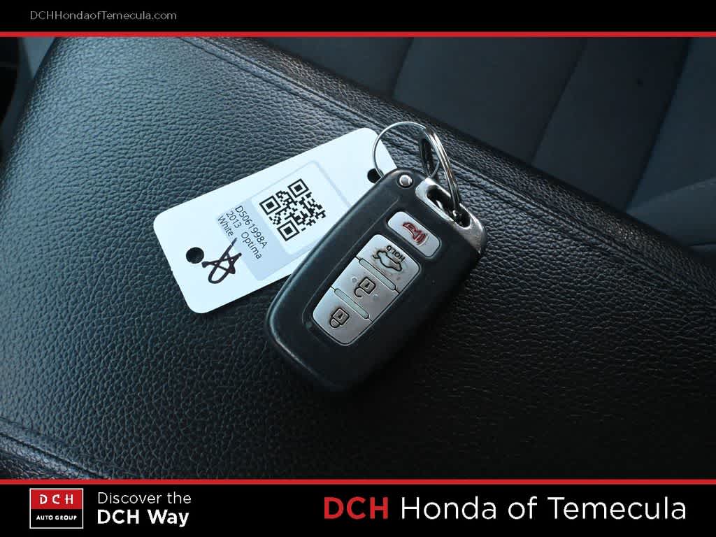 Thumbnail: 2013 Kia Optima - 15