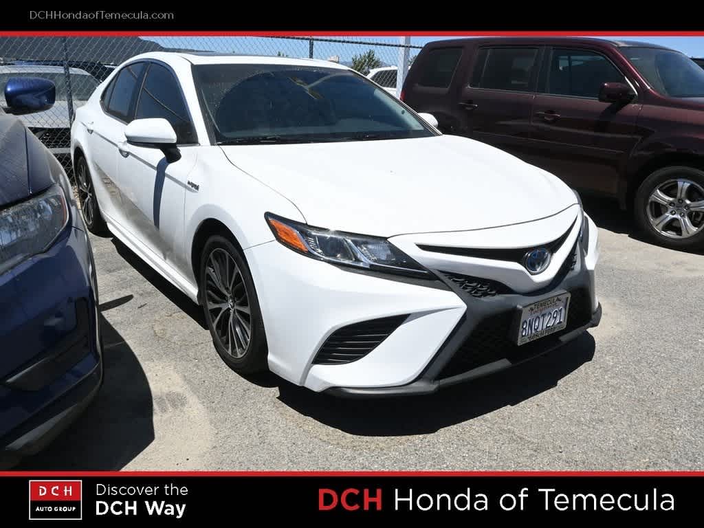 Thumbnail: 2019 Toyota Camry - 3