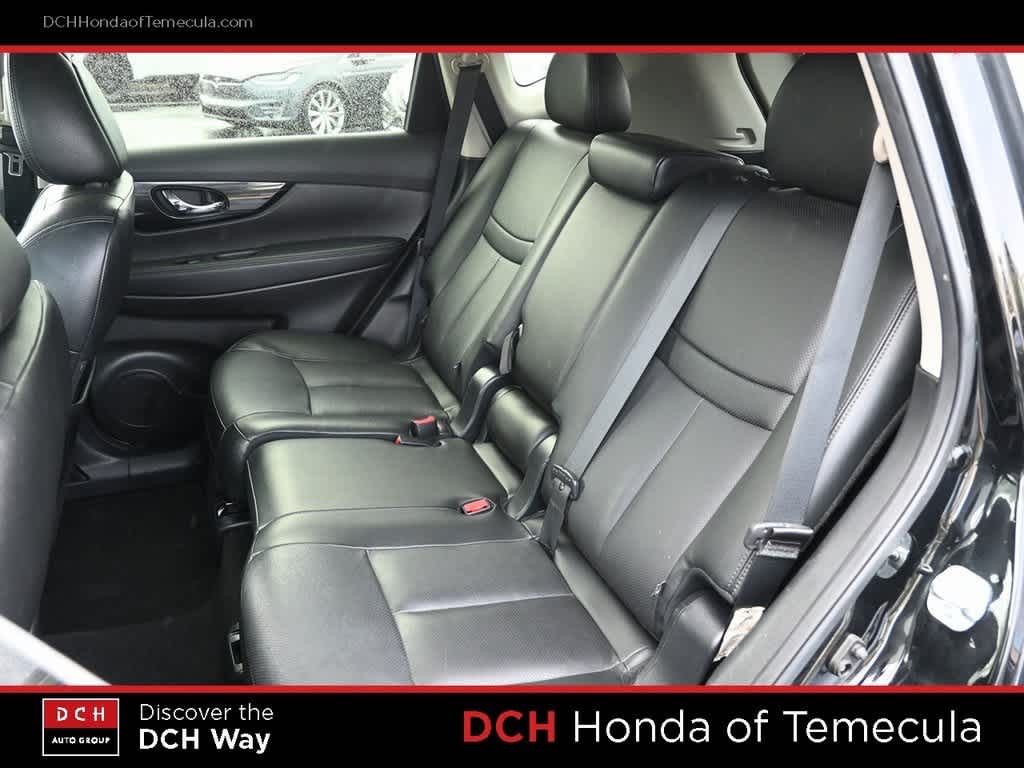 Thumbnail: 2018 Nissan Rogue - 19