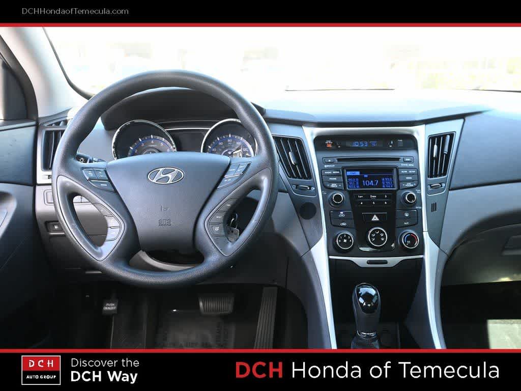 Thumbnail: 2014 Hyundai Sonata - 8