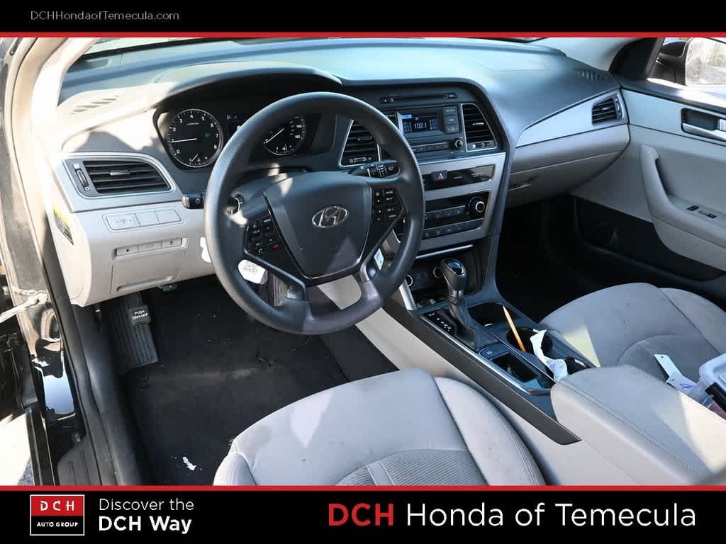 Thumbnail: 2015 Hyundai Sonata - 8