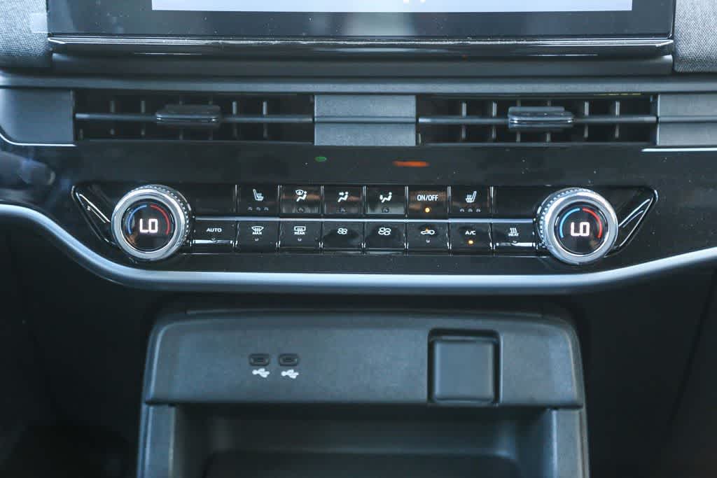 Thumbnail: 2026 Honda Prologue - 16