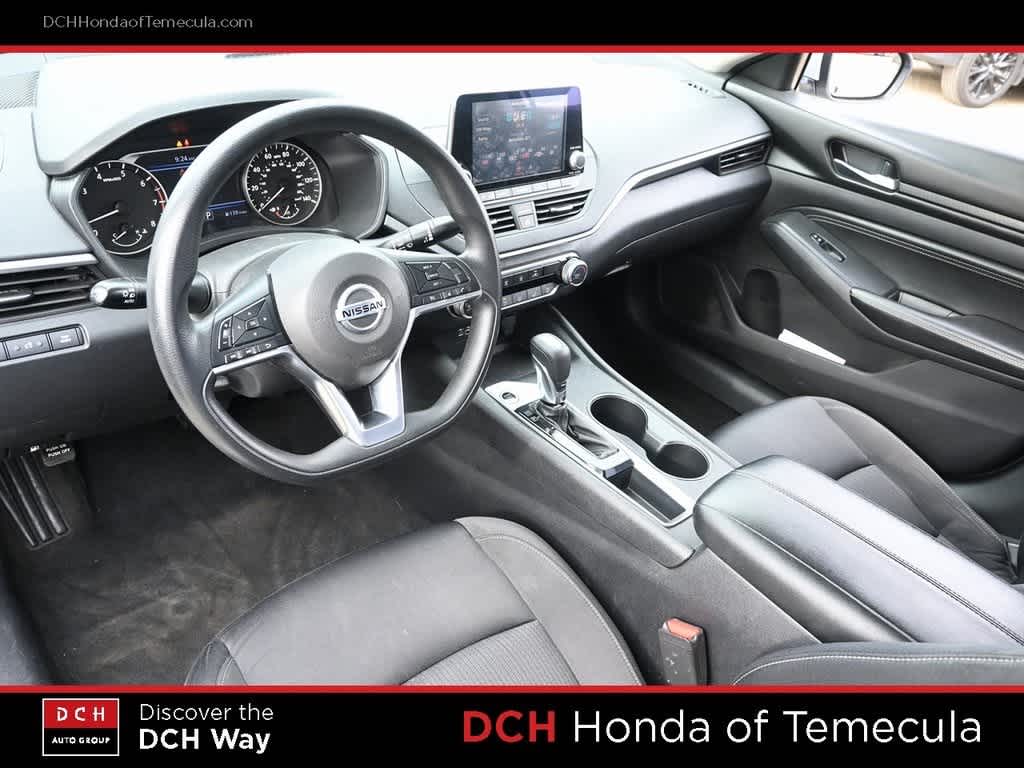 Thumbnail: 2020 Nissan Altima - 8