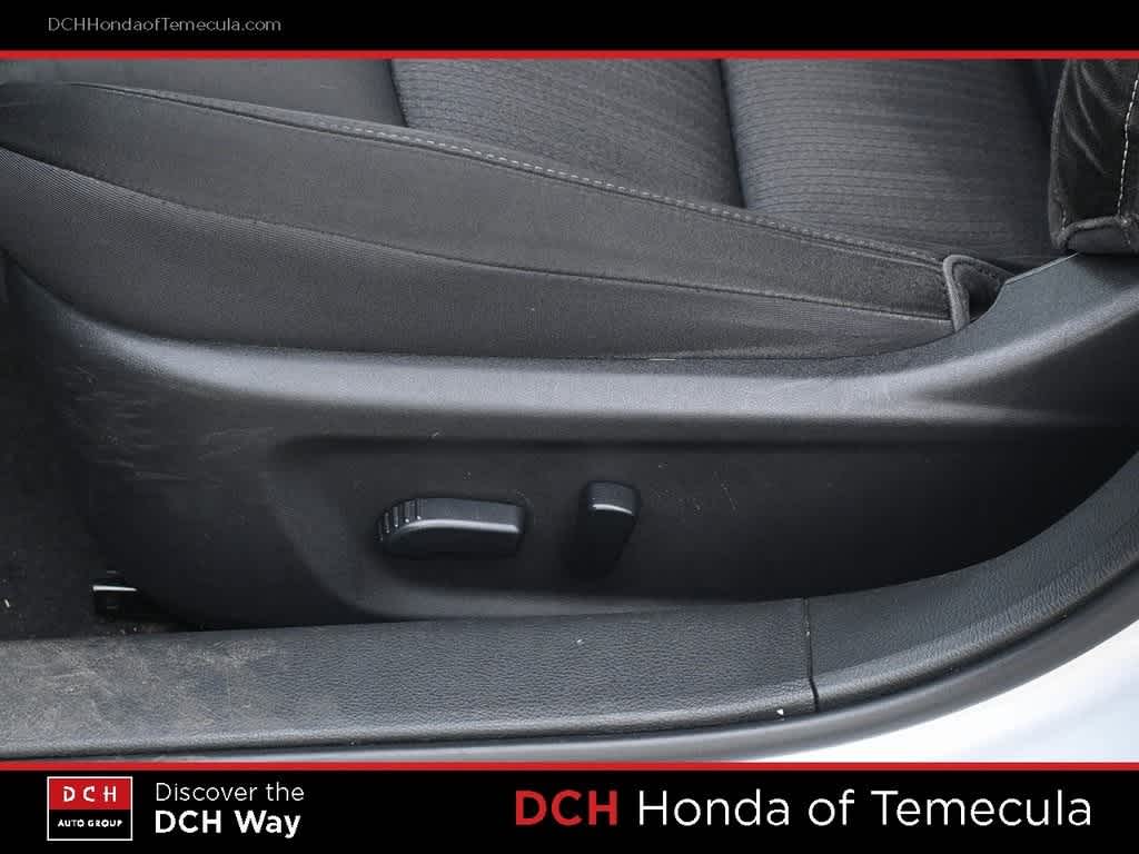 Thumbnail: 2020 Nissan Altima - 16