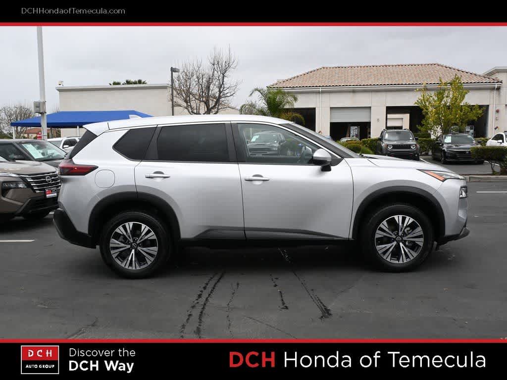 Thumbnail: 2022 Nissan Rogue - 5