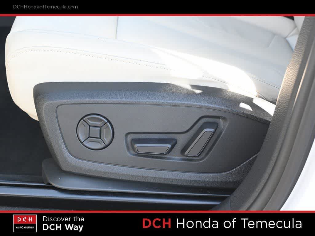 Thumbnail: 2024 Audi Q3 - 17