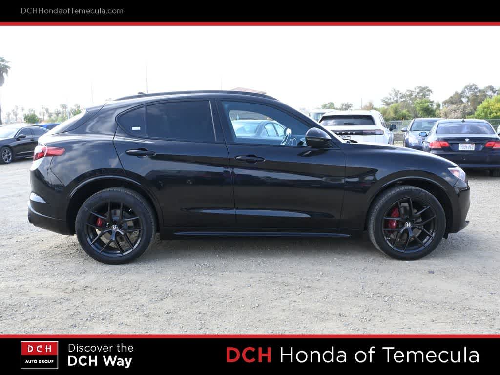 Thumbnail: 2020 Alfa Romeo Stelvio - 5