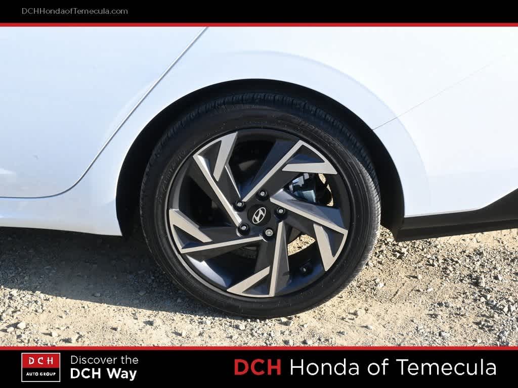 Thumbnail: 2025 Hyundai Elantra - 22
