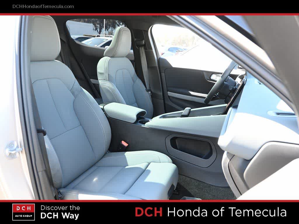 Thumbnail: 2024 Polestar 2 - 21