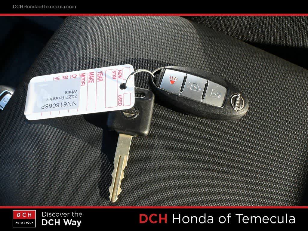 Thumbnail: 2022 Nissan Frontier - 8