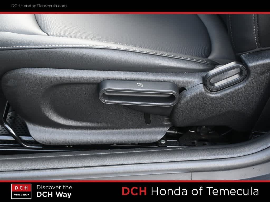 Thumbnail: 2021 MINI Cooper Hardtop - 16