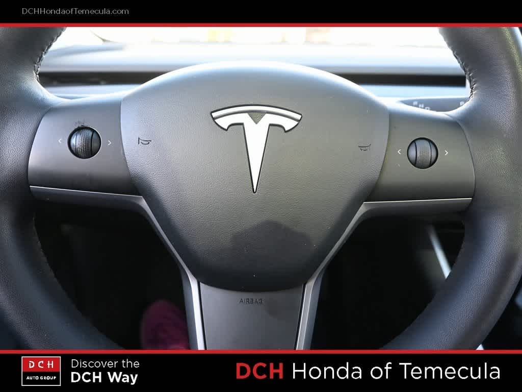 Thumbnail: 2020 Tesla Model 3 - 9