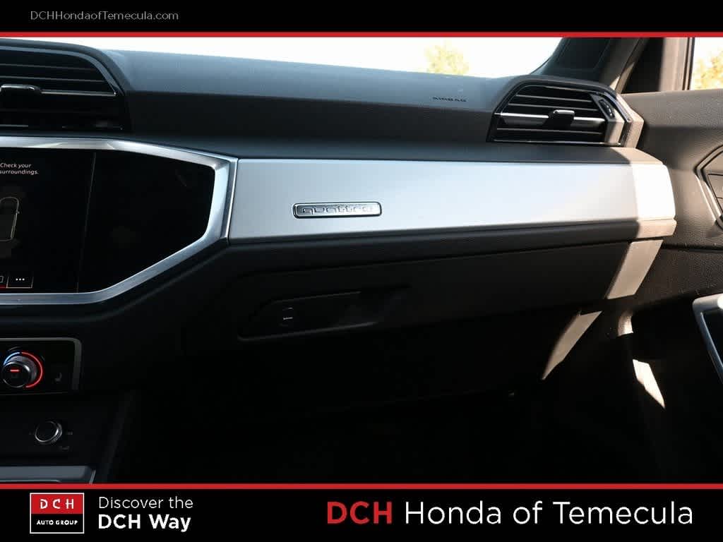 Thumbnail: 2021 Audi Q3 - 13