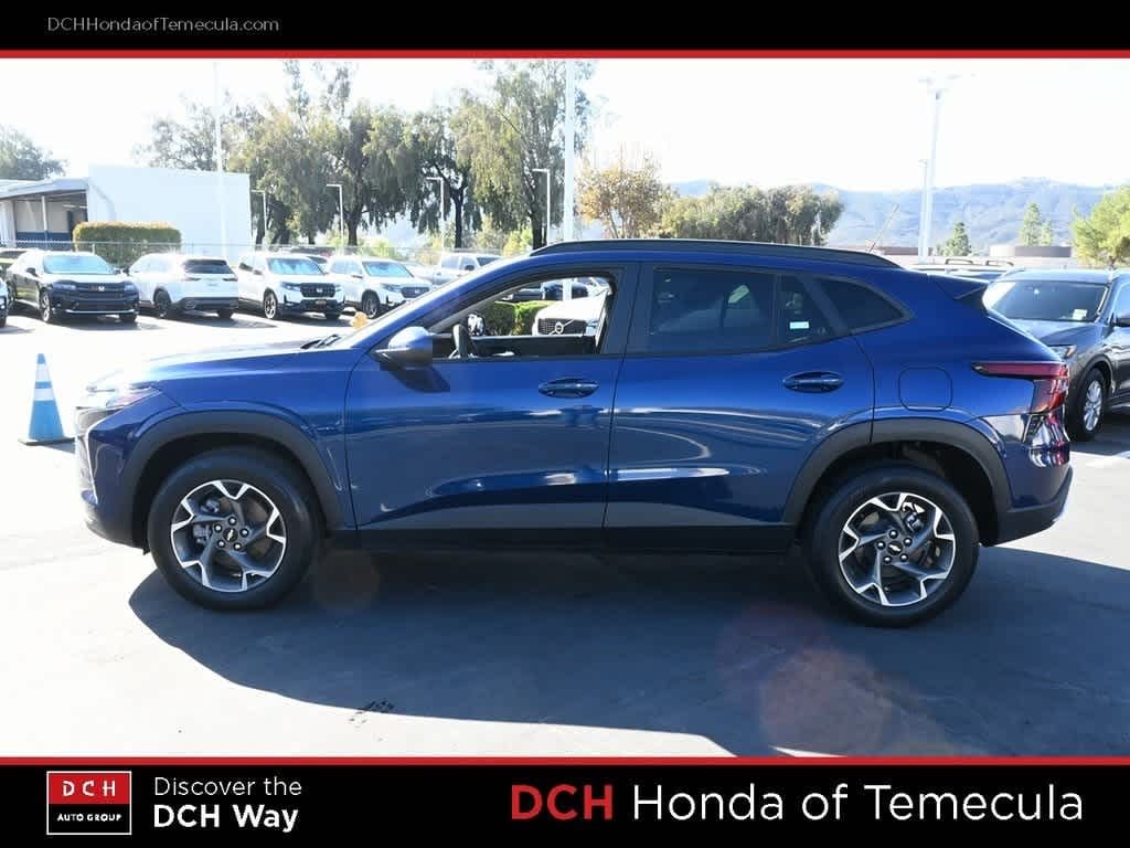 Used 2024 Chevrolet Trax LT SUV