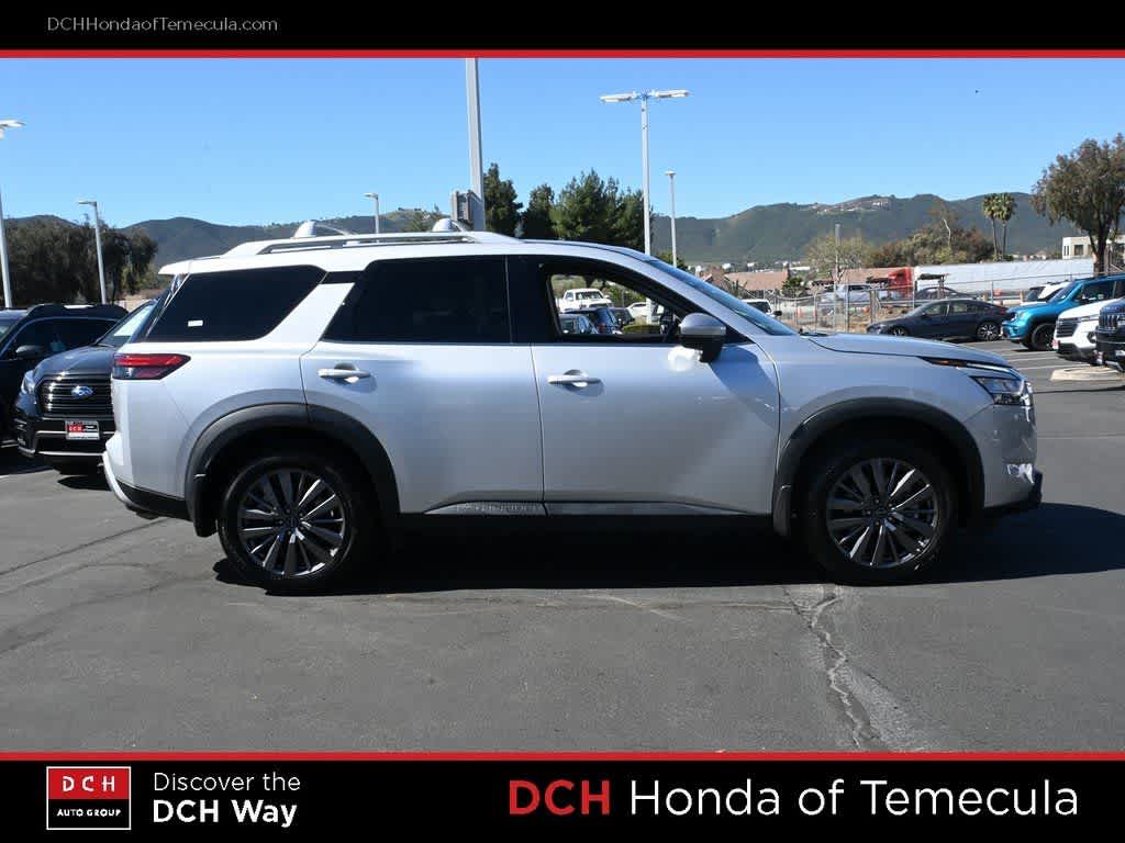 Thumbnail: 2024 Nissan Pathfinder - 5