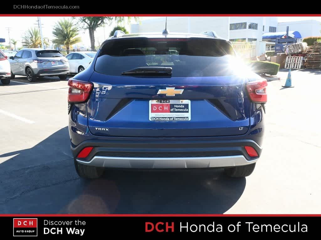 Thumbnail: 2024 Chevrolet Trax - 6
