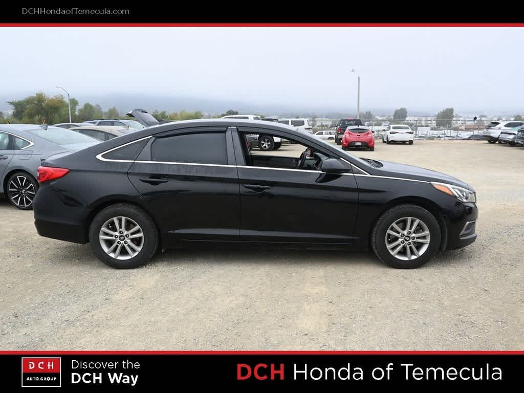 Thumbnail: 2017 Hyundai Sonata - 5